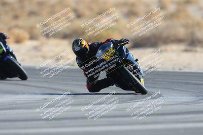 media/Jan-10-2025-CVMA Friday Practice (Fri) [[489e0da257]]/Group 4 and Trackday/Session 4 (Turn 16)/